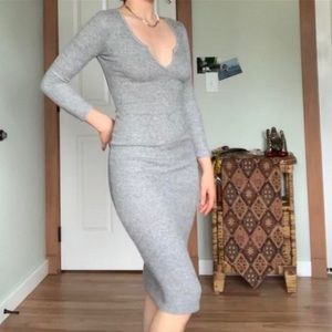 Knit grey long sleeve pencil midi dress